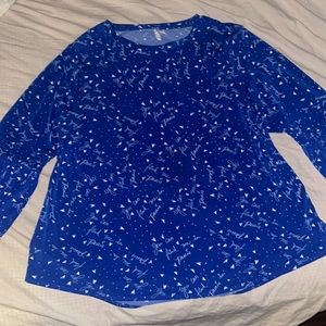 Elle you can find me in Paris XXL  sleeve with heart details